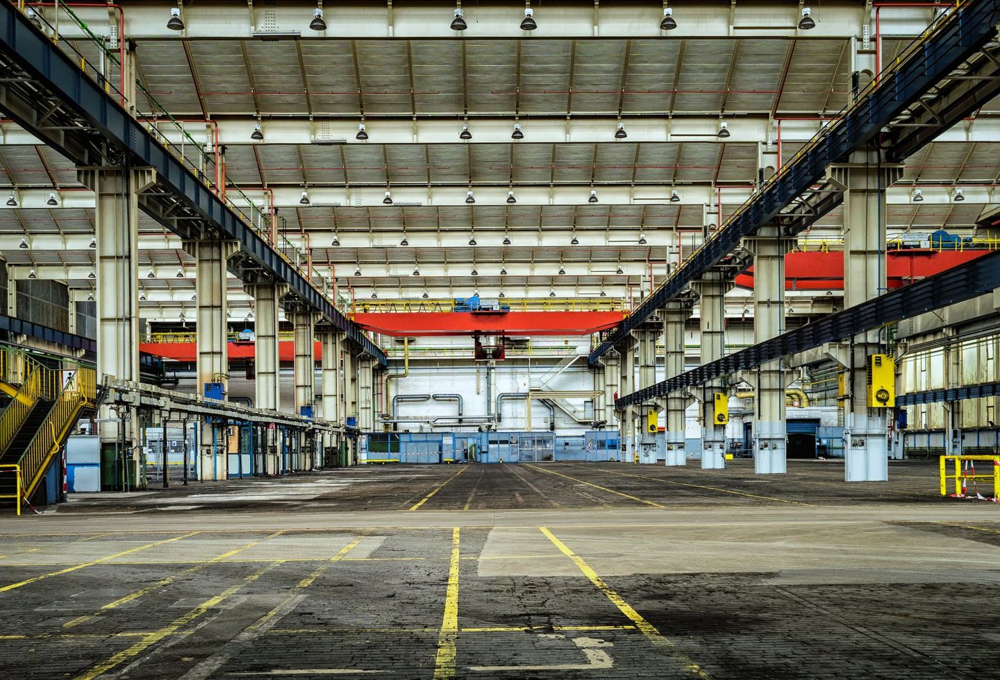 Industrial manufacturing hall